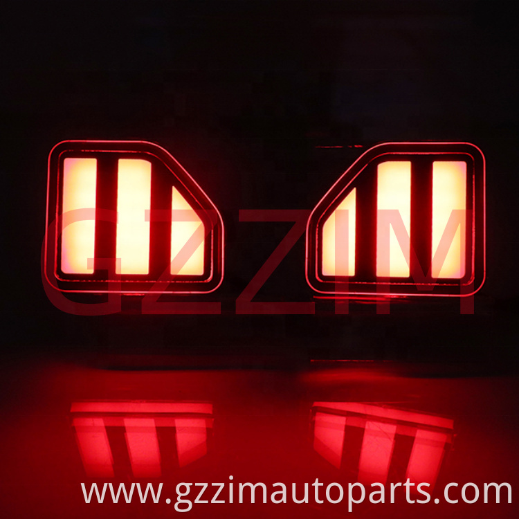 Three Color LED Bumper Light Rear Fog Lamp Brake Light Dynamic Turn Signal Reflector For Jeep Wrangler 2018-2022